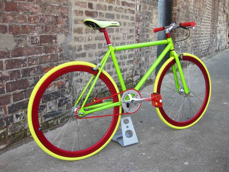 Велосипед после окрашивания порошковой краской